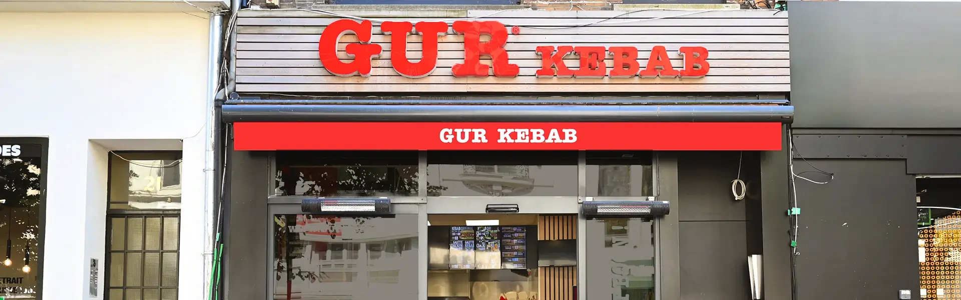 Façade du restaurant GUR Kebab Lille République